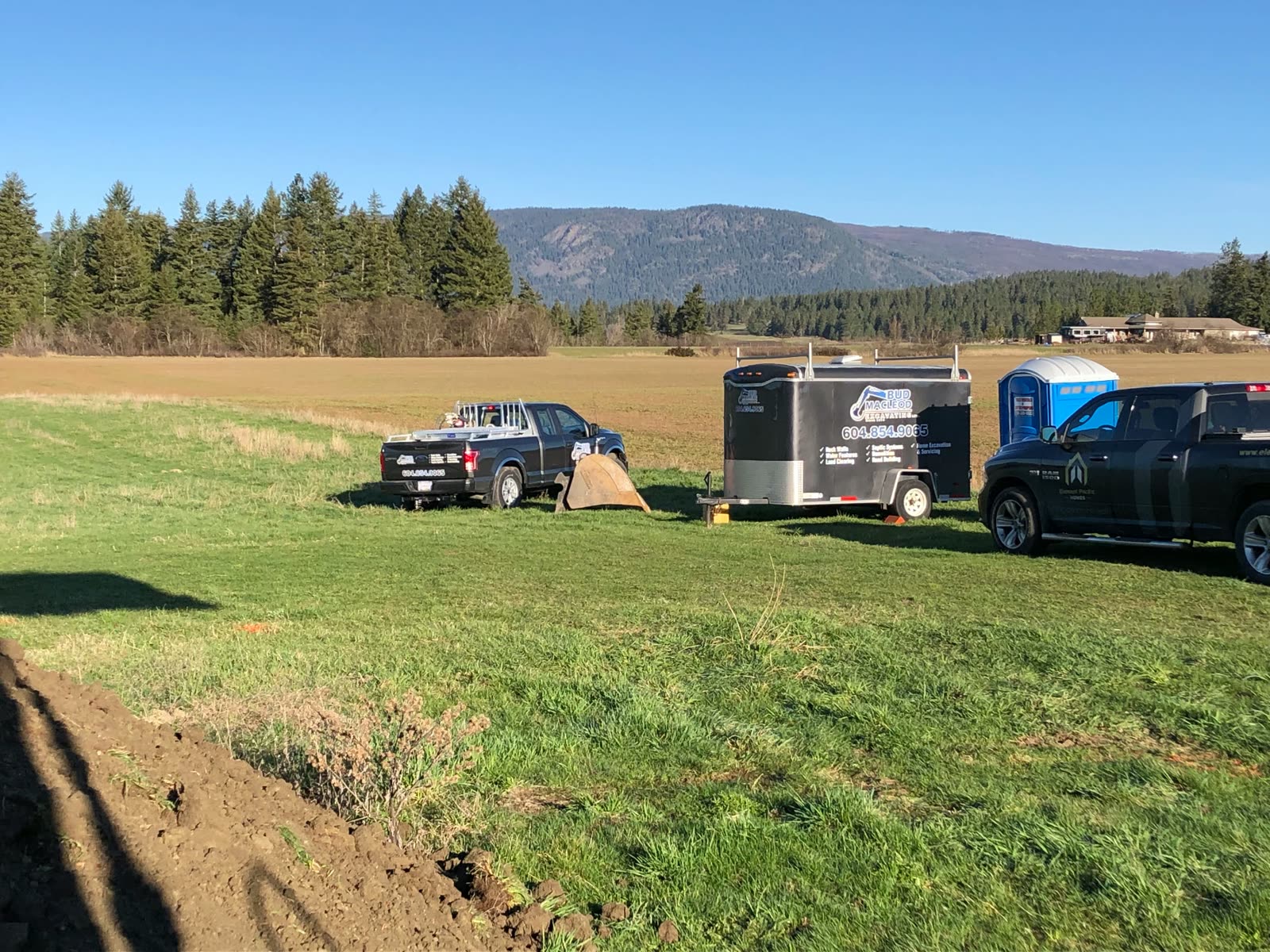 Field Crew Setup — Bud Macleod Contracting equipment